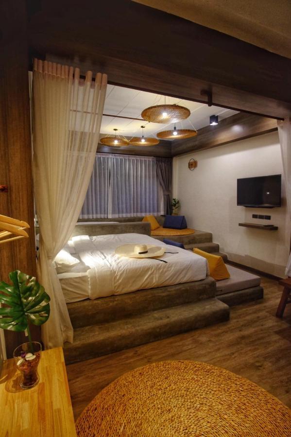 Krung Boutique Hotel Bangkok Buitenkant foto