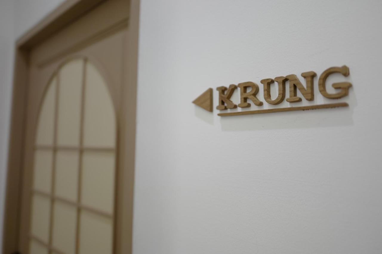 Krung Boutique Hotel Bangkok Buitenkant foto