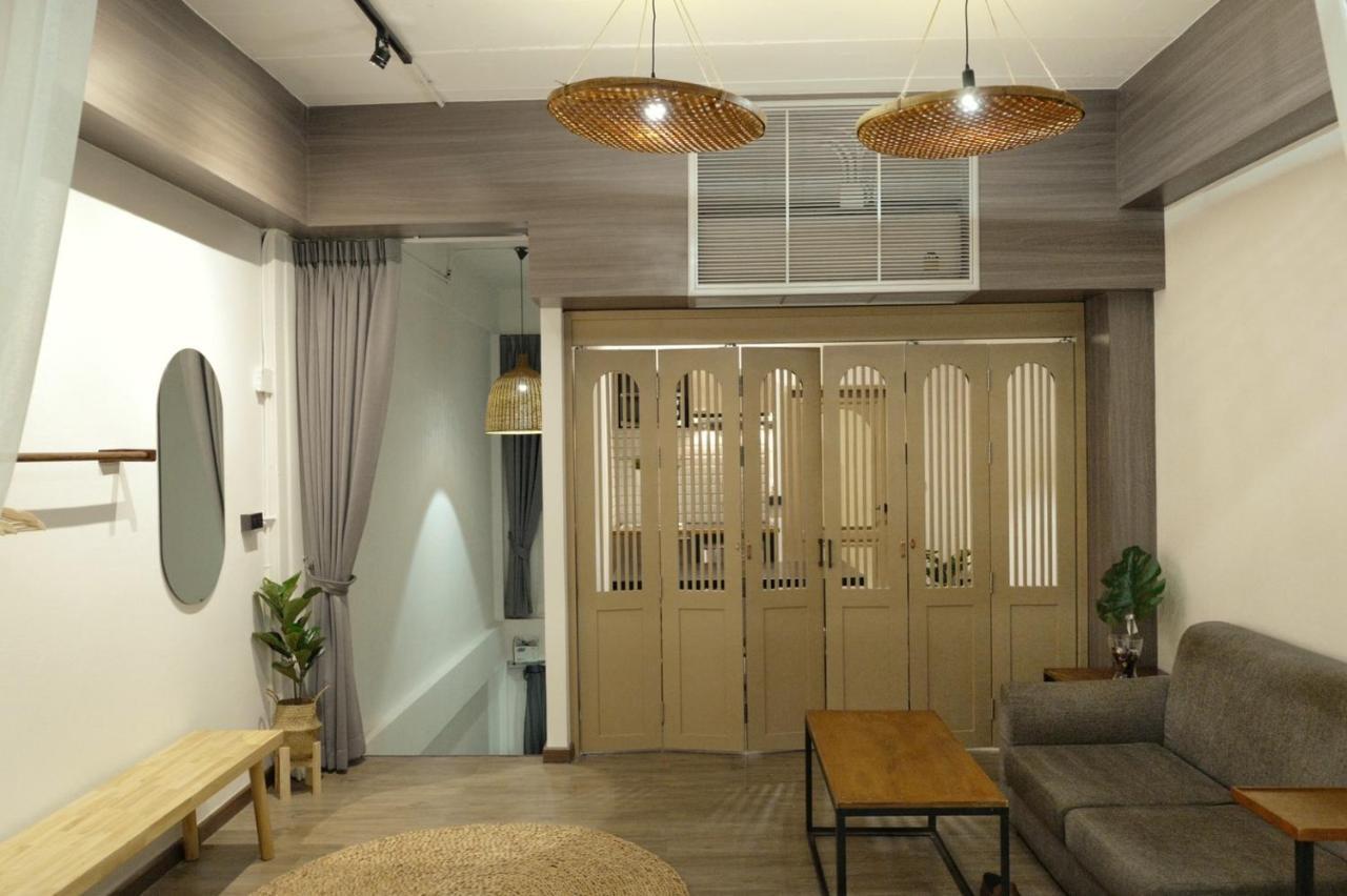 Krung Boutique Hotel Bangkok Buitenkant foto